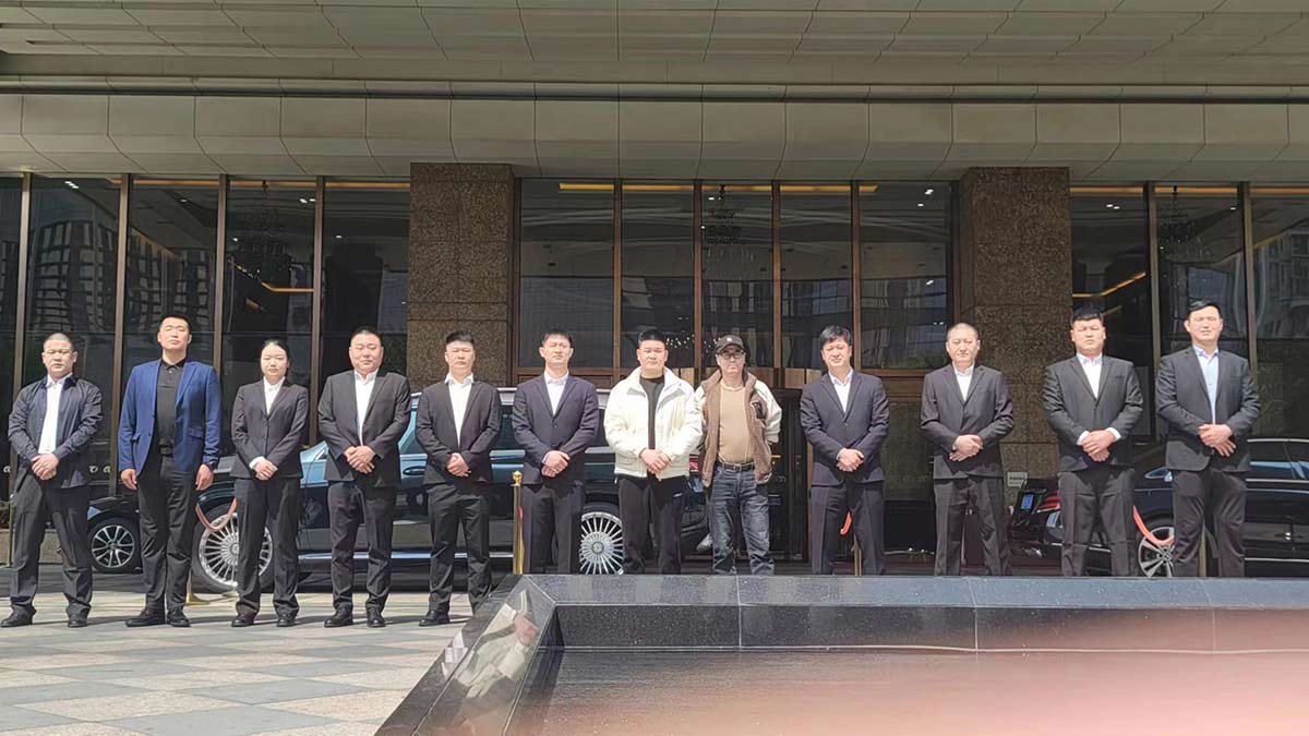 在雇傭保鏢時應(yīng)該考慮到幾個方面的問題？